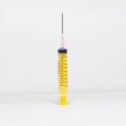 TTT Plastik Enjektör. 10 ml. Contalı. 18G Pembe İğneli ( 150 Adet )